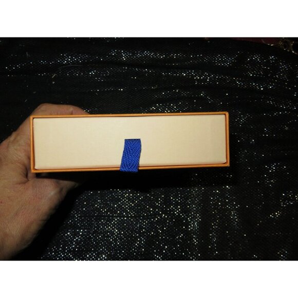 Louis Vuitton LV Small Zippy Wallet or Gift Box & Dustbag 5 X 6 - Picture 5 of 7